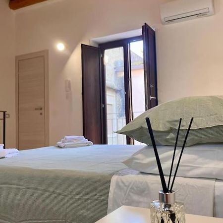 Villa Chicca House Palermo Esterno foto